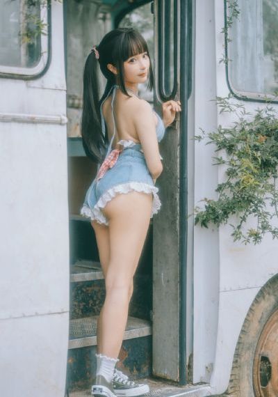 军舰上的女兵在线观看